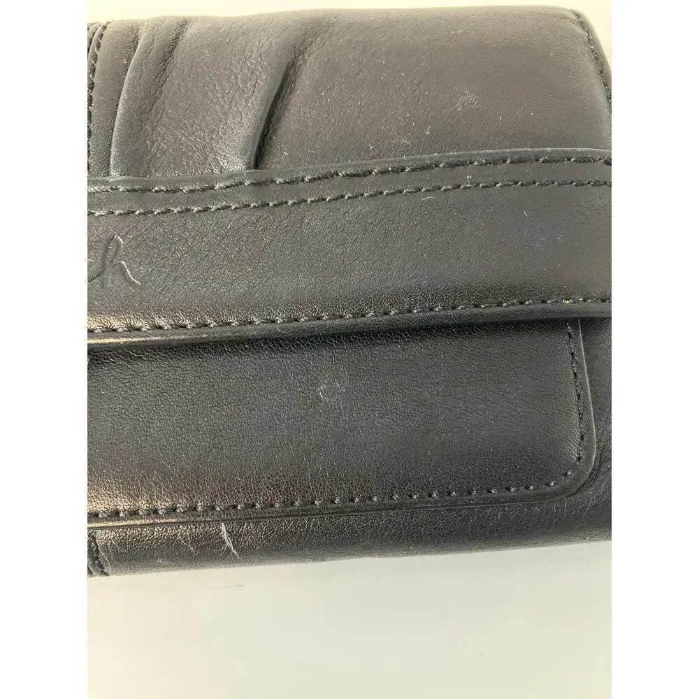 COACH LARGE BLACK SMOOTH LEATHER WALLET WITH EMBOSSED LOGO
